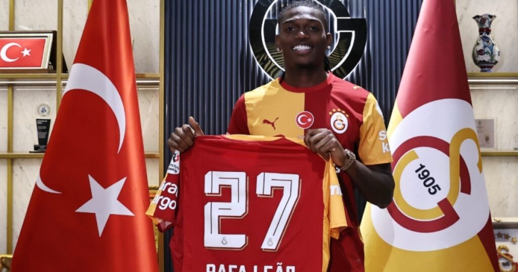 Rafael Leão